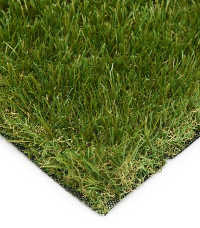 Rum 40mm Artificial Grass – Detailed Close-Up of Soft, Multi-Tone Green Fibers