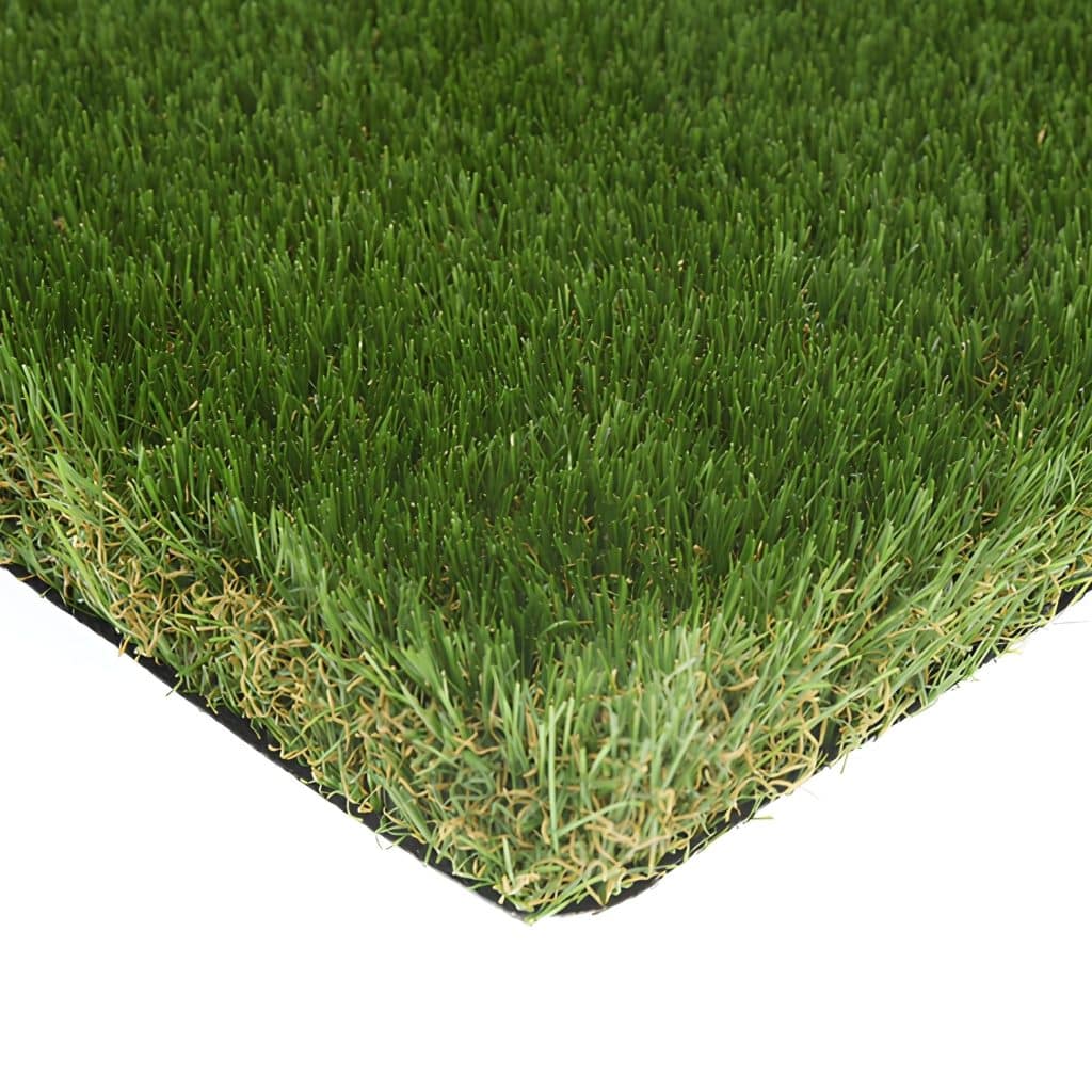 Onto 40mm Artificial Grass – Detailed Close-Up of Soft, Bi-Colour Green & Yellow Fibers