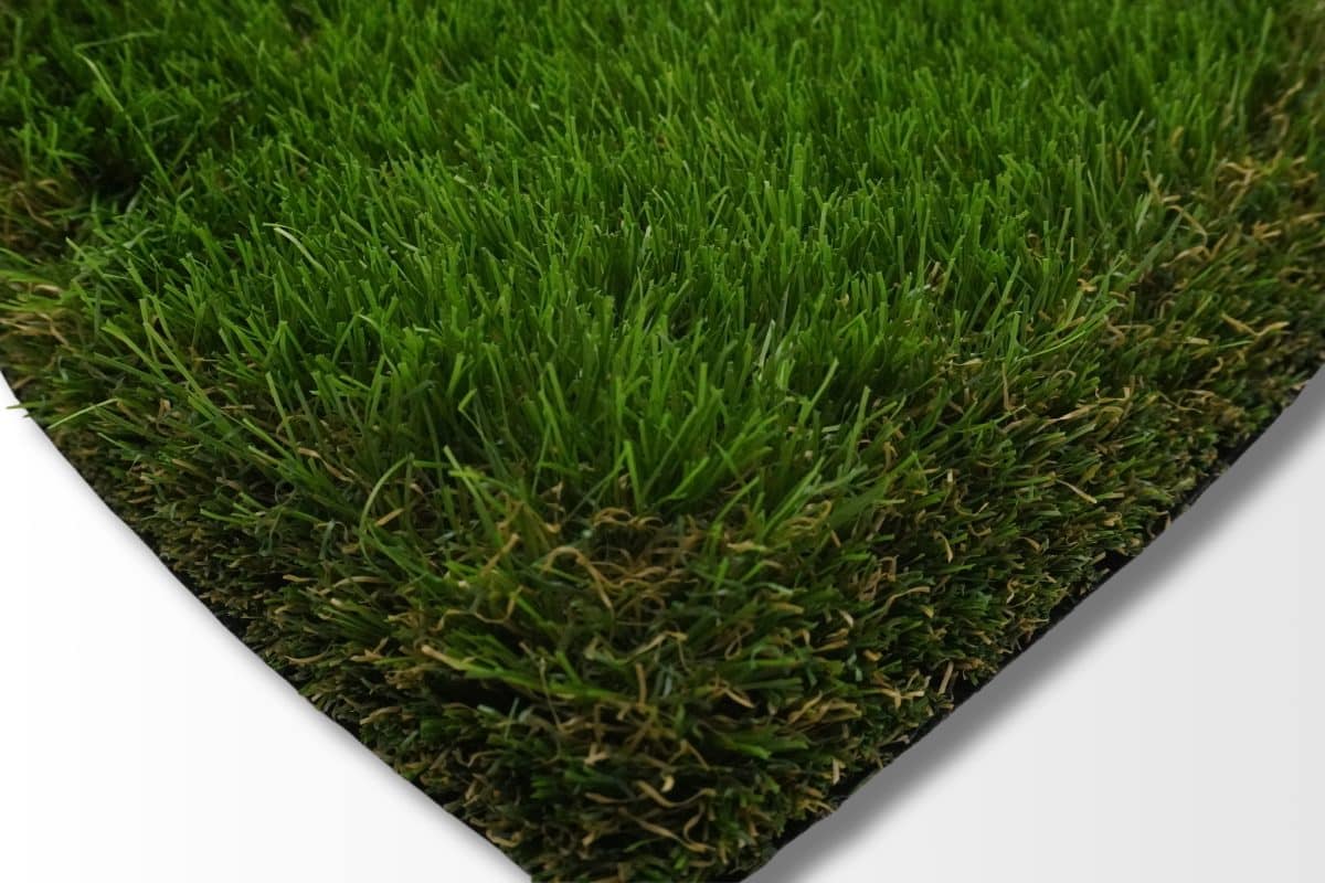 Orf 45mm artificial grass Orf 45mm Artificial Grass – Detailed Close-Up of Soft, Multi-Tone Green & Yellow Fibers