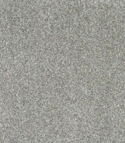 8mm Dove Grey Saxony Carpet – Close-up of plush Saxony pile in elegant neutral grey tone.